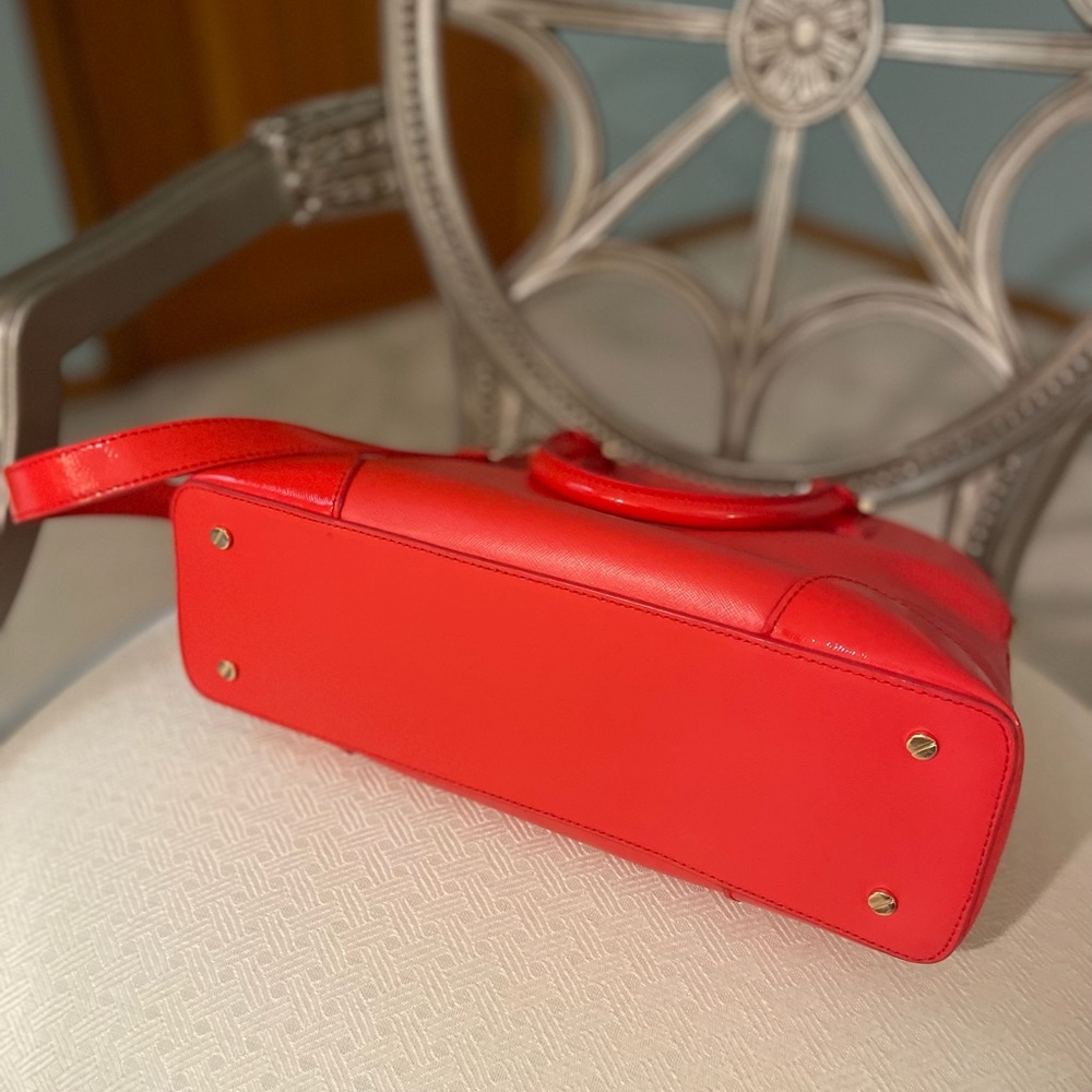 Tory Burch Handbag - Picture 5 of 6